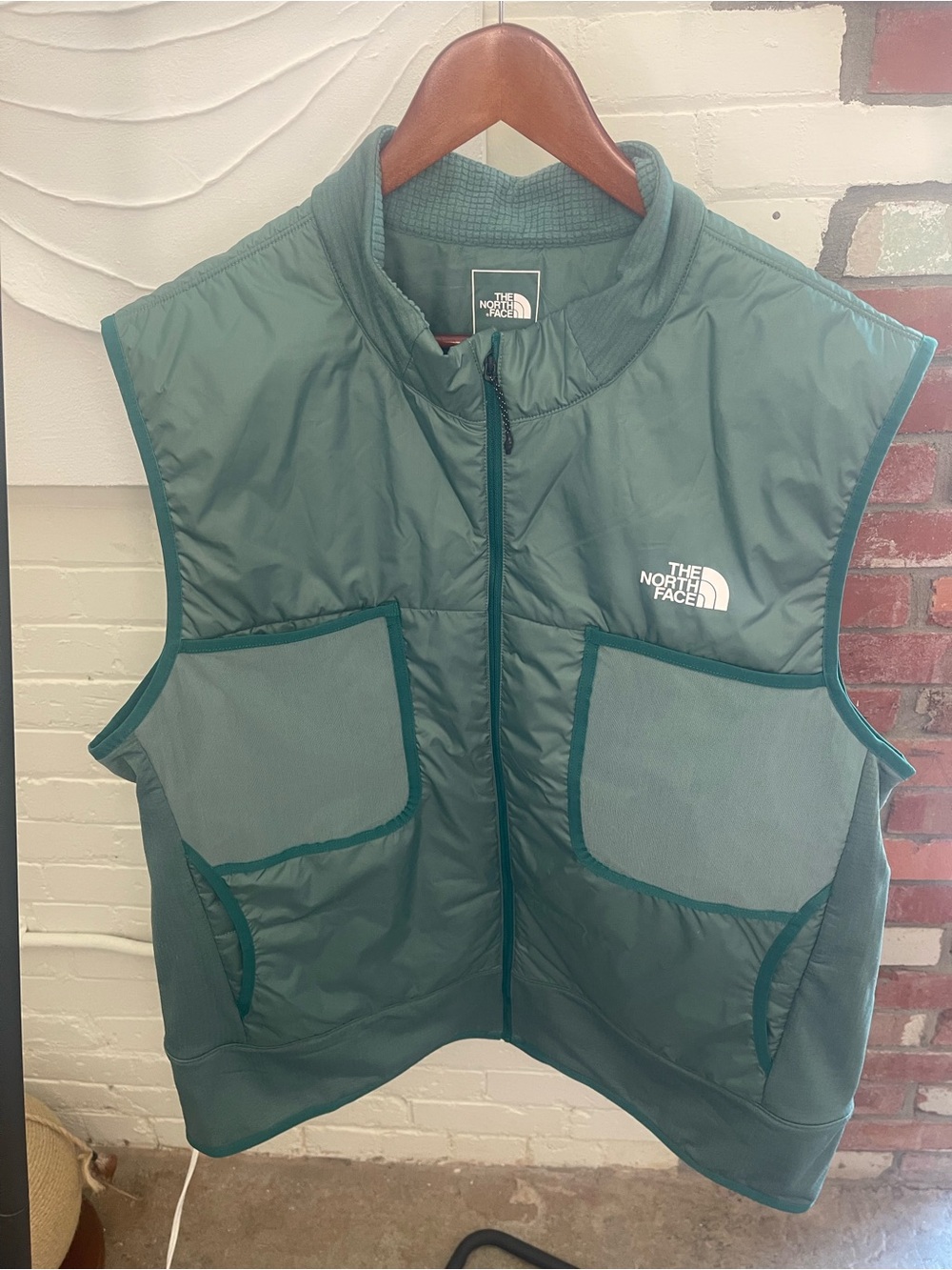 NWOT The North Face Green Insulated Vest